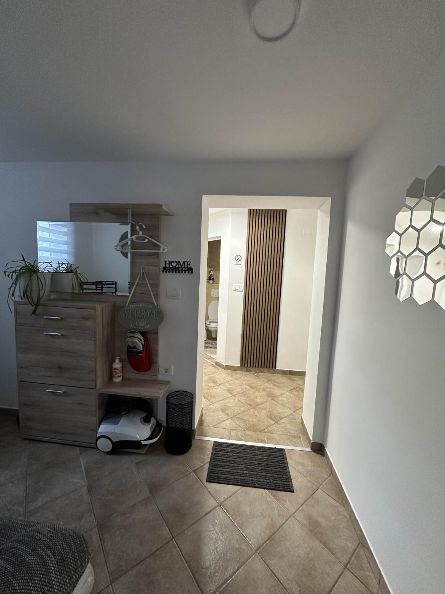 Apartment Dani *